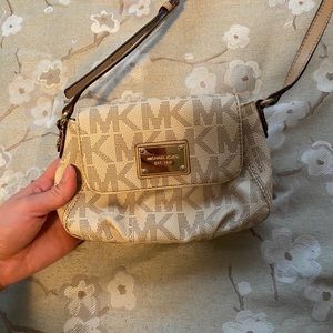 Ivory crossbody